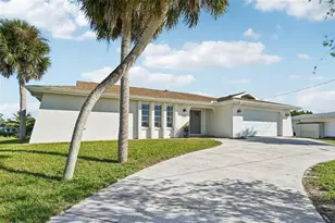 560 Sandlor Dr, Englewood, FL 34223 - Photo 7