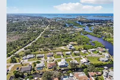 560 Sandlor Drive, Englewood, FL 34223 - Photo 59