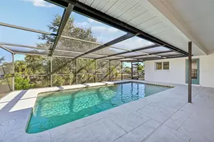 560 Sandlor Dr, Englewood, FL 34223 - Photo 3