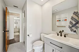 560 Sandlor Dr, Englewood, FL 34223 - Photo 29