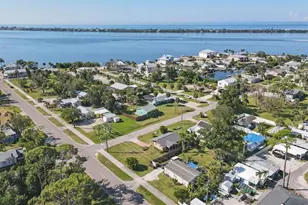 602 W Perry St, Englewood, FL 34223 - Photo 37