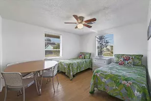 602 W Perry St, Englewood, FL 34223 - Photo 21