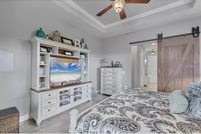 9241 Santa Lucia Drive, Port Charlotte, FL 33981 - Photo 17