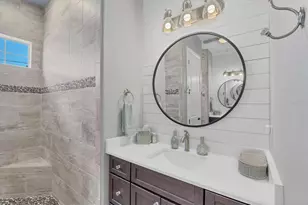 9241 Santa Lucia Dr, Port Charlotte, FL 33981 - Photo 21