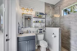 9241 Santa Lucia Dr, Port Charlotte, FL 33981 - Photo 23