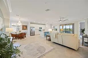 10817 Tarflower Dr, Venice, FL 34293 - Photo 9