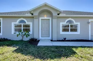 14119 Chambersburg Ave, Port Charlotte, FL 33981 - Photo 3