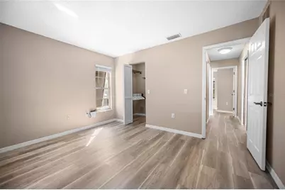 502 Foxwood Boulevard, Englewood, FL 34223 - Photo 13