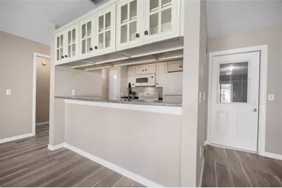 502 Foxwood Boulevard, Englewood, FL 34223 - Photo 5