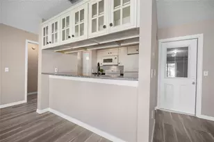 502 Foxwood Blvd, Englewood, FL 34223 - Photo 5