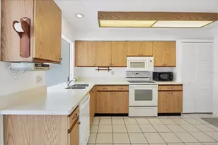 606 Chestnut Ln, Englewood, FL 34223 - Photo 15