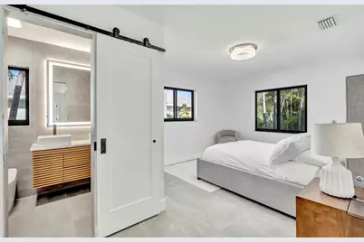 15180 Lyneburg Avenue, Port Charlotte, FL 33981 - Photo 11