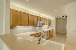 10045 Links Ln, Rotonda West, FL 33947 - Photo 17