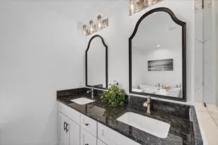 27 Par View Pl, Rotonda West, FL 33947 - Photo 23