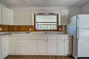 425 Morrison Ave, Englewood, FL 34223 - Photo 19