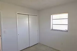 22236 Montrose Ave, Port Charlotte, FL 33952 - Photo 17