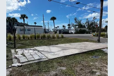 201 Bayo Street, Englewood, FL 34223 - Photo 3