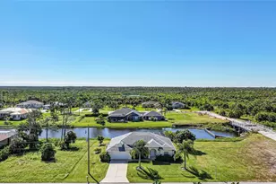 1185 1183 1187 Rotonda Circle, Rotonda West, FL 33947 - Photo 1
