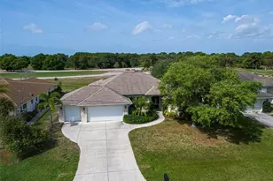 29 Clubhouse Pl, Rotonda West, FL 33947 - Photo 25