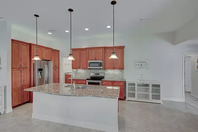 29 Clubhouse Place, Rotonda West, FL 33947 - Photo 5