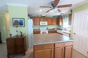 2100 Kings Hwy, Port Charlotte, FL 33980 - Photo 7