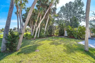 891 Harmony Ln, Englewood, FL 34223 - Photo 45