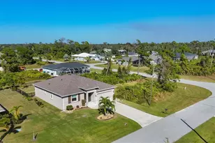 112 Beryl Dr, Rotonda West, FL 33947 - Photo 11