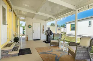 60 S Easter Island Cir, Englewood, FL 34223 - Photo 3