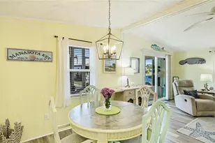 60 S Easter Island Cir, Englewood, FL 34223 - Photo 11