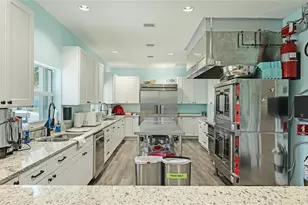 60 S Easter Island Cir, Englewood, FL 34223 - Photo 41