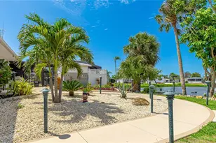 60 S Easter Island Cir, Englewood, FL 34223 - Photo 35