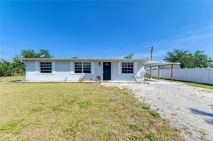 1160 Sharlo Cir, Englewood, FL 34224 - Photo 1