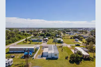 2070 Essence Avenue, Englewood, FL 34224 - Photo 31