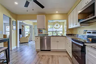 611 Chestnut Ln, Englewood, FL 34223 - Photo 21