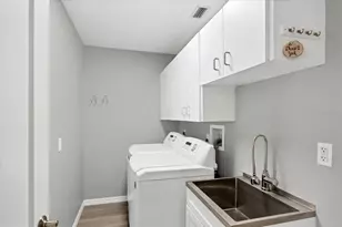 34 Sportsman Rd, Rotonda West, FL 33947 - Photo 27