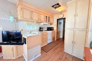 2215 73rd Street E, Palmetto, FL 34221 - Photo 9