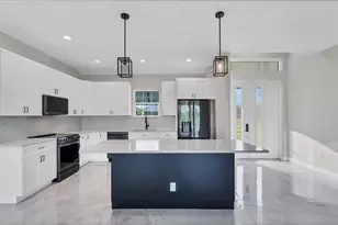 242 Brig Cir W, Placida, FL 33946 - Photo 9