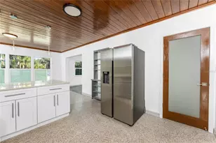 1600 Gulf Blvd, Englewood, FL 34223 - Photo 11