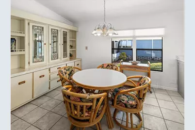 809 Manchester Court, Englewood, FL 34223 - Photo 9