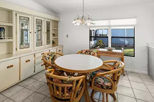 809 Manchester Ct, Englewood, FL 34223 - Photo 9