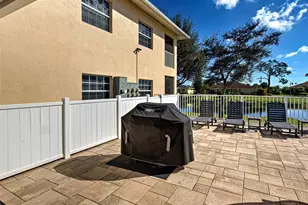 242 Boundary Blvd, Rotonda West, FL 33947 - Photo 15