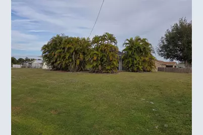 11011 Sandrift Avenue, Englewood, FL 34224 - Photo 45