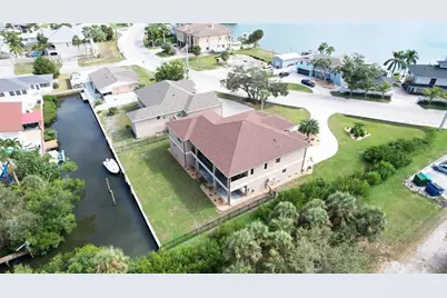 710 Albee Road W, Nokomis, FL 34275 - Photo 5