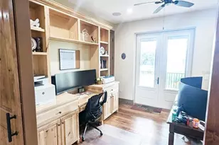 710 Albee Rd W, Nokomis, FL 34275 - Photo 17