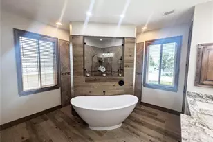710 Albee Rd W, Nokomis, FL 34275 - Photo 23