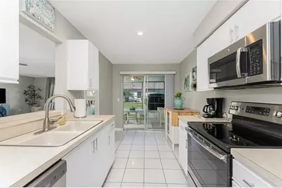 607 Deerwood Avenue #607, Englewood, FL 34223 - Photo 15