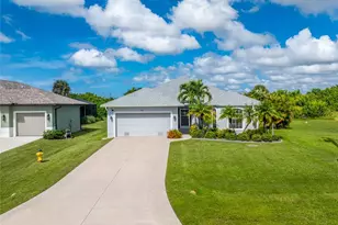 194 Sunset Rd, Rotonda West, FL 33947 - Photo 7