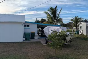 2296 Dallas St, Port Charlotte, FL 33952 - Photo 23