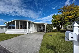 16 N Botany Bay Cir, Englewood, FL 34223 - Photo 3
