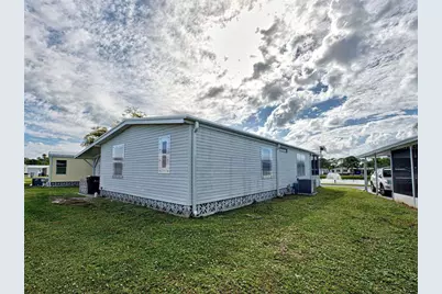 16 N Botany Bay Circle, Englewood, FL 34223 - Photo 9